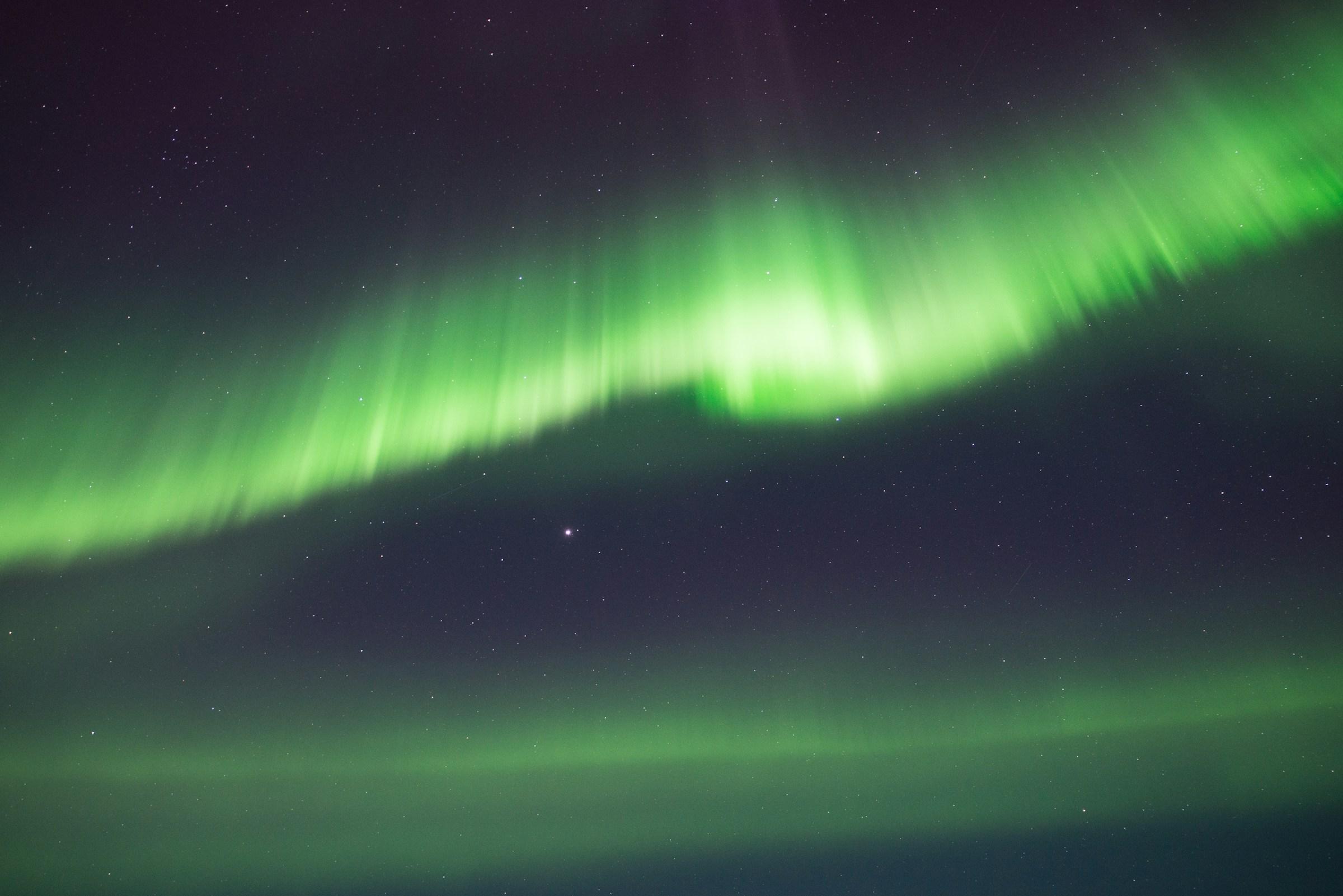 Cover Image for Chasing the Aurora: Discovering the Northern Lights in Finland